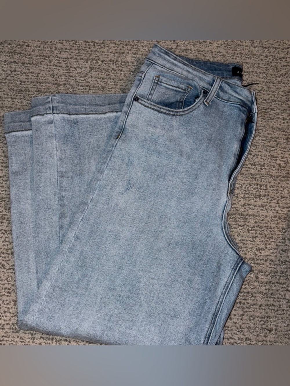 RISEN Jean- wide leg, light wash